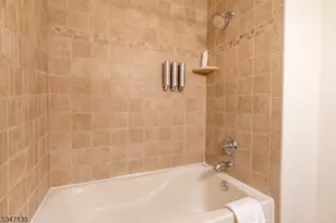 2 Chamonix Dr, Vernon, NJ 07462 - Photo 7