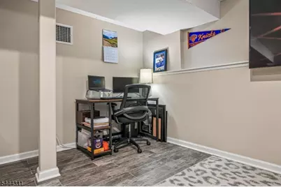 80 Briarwood Drive West, Berkeley Heights Township, NJ 07922 - Photo 21