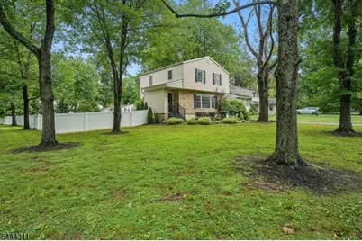 80 Briarwood Drive West, Berkeley Heights Township, NJ 07922 - Photo 29