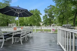 80 Briarwood Dr W, Berkeley Heights Township, NJ 07922 - Photo 23