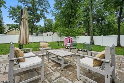 80 Briarwood Drive West, Berkeley Heights Township, NJ 07922 - Photo 25