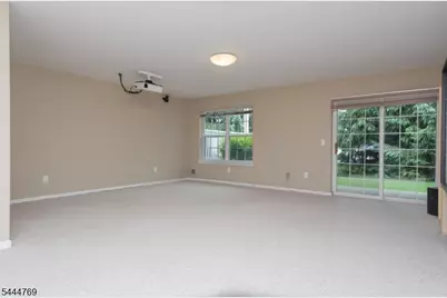 2404 Vantage Ct, Denville, NJ 07834 - Photo 13