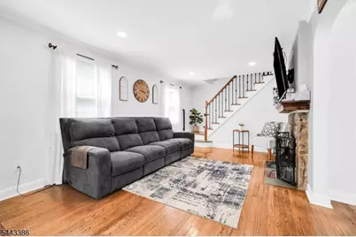 401 Lum Ave, Union Township, NJ 07083 - Photo 3