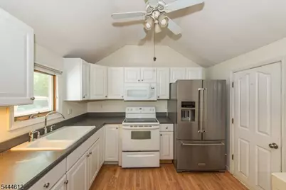 204 Keota Rd, Vernon, NJ 07422 - Photo 13