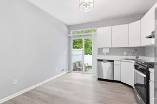 4 Derby St, East Orange, NJ 07018 - Photo 3