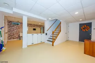 15 Tanglewood Dr, Andover Township, NJ 07848 - Photo 37