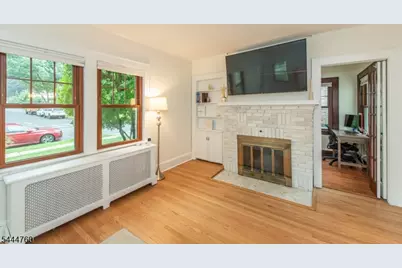 61 Newman Ave, Verona, NJ 07044 - Photo 5
