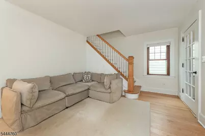 61 Newman Ave, Verona, NJ 07044 - Photo 7