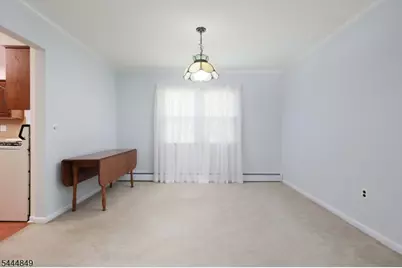39 Saint Germain Dr, Clark Township, NJ 07066 - Photo 11