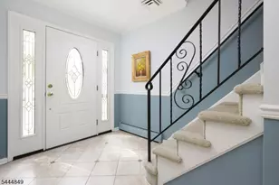 39 St Germain Dr, Clark Township, NJ 07066 - Photo 7