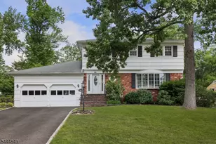 39 St Germain Dr, Clark Township, NJ 07066 - Photo 3
