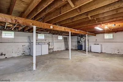 39 Saint Germain Dr, Clark Township, NJ 07066 - Photo 25