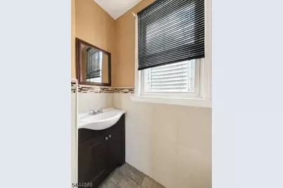 217 N 15th St, East Orange, NJ 07017 - Photo 25