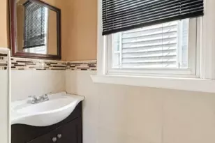 217 N 15th St, East Orange, NJ 07017 - Photo 25