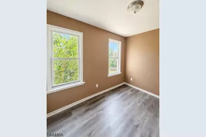 217 N 15th St, East Orange, NJ 07017 - Photo 23