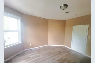217 N 15th St, East Orange, NJ 07017 - Photo 15