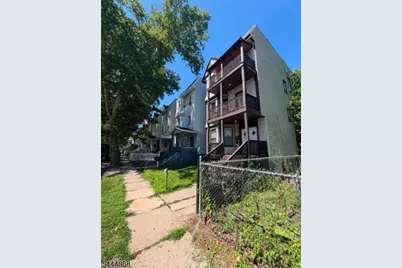 217 N 15th St, East Orange, NJ 07017 - Photo 3