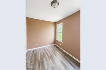 217 N 15th St, East Orange, NJ 07017 - Photo 29