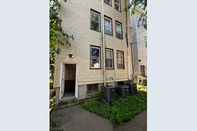 217 N 15th St, East Orange, NJ 07017 - Photo 31