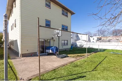 21 Avenue A #1, Lodi, NJ 07644 - Photo 11