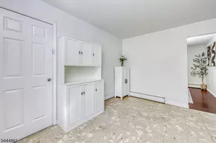 21 Avenue A, Lodi, NJ 07644 - Photo 5