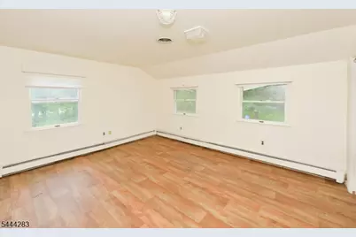 105 Ricker Dr, Ringwood, NJ 07456 - Photo 15