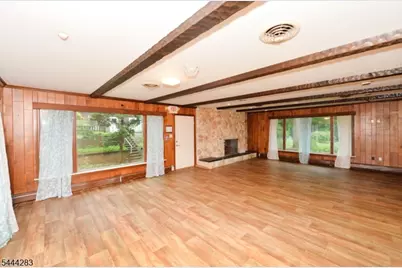 105 Ricker Dr, Ringwood, NJ 07456 - Photo 9