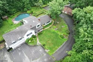 105 Ricker Dr, Ringwood, NJ 07456 - Photo 3