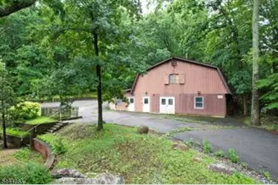 105 Ricker Dr, Ringwood, NJ 07456 - Photo 27