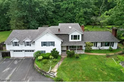 105 Ricker Dr, Ringwood, NJ 07456 - Photo 1