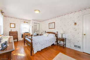 906 Maurice Ave, Rahway, NJ 07065 - Photo 17