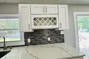 323 Parry Rd, Cinnaminson, NJ 08077 - Photo 9