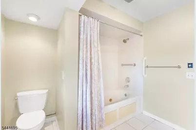 250 Ridgedale Ave Unit #V1, Florham Park, NJ 07932 - Photo 19