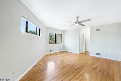 250 Ridgedale Ave Unit #V1, Florham Park, NJ 07932 - Photo 17