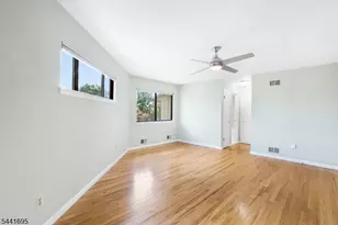 250 Ridgedale Ave Unit, Florham Park, NJ 07932 - Photo 17