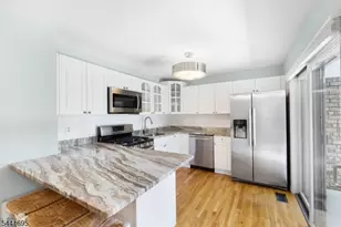 250 Ridgedale Ave Unit, Florham Park, NJ 07932 - Photo 5