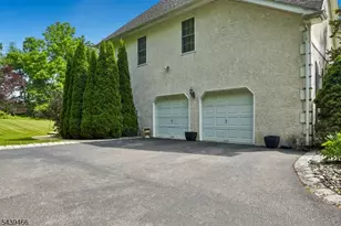 9 Steeplechase Ln, Franklin Township, NJ 08802 - Photo 27