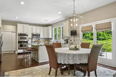 9 Steeplechase Lane, Franklin Township, NJ 08802 - Photo 5