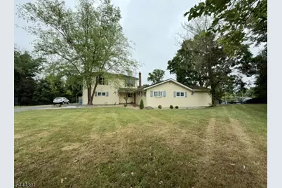 24 Beardslee Rd, Millstone Borough, NJ 08844 - Photo 1