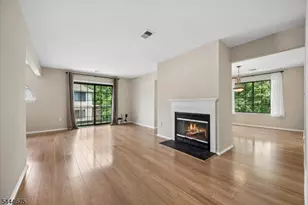 2902 Hemlock Pl, Bernards Township, NJ 07920 - Photo 7