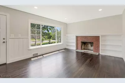 263 N Jackson Ave, North Plainfield, NJ 07060 - Photo 5