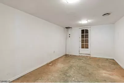263 N Jackson Ave, North Plainfield, NJ 07060 - Photo 23