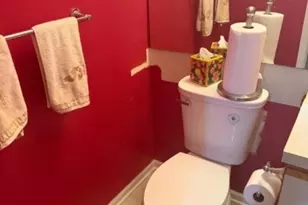 4 Colgate Dr, Newark, NJ 07103 - Photo 9