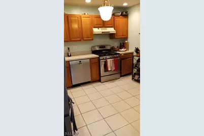 4 Colgate Dr, Newark, NJ 07103 - Photo 7