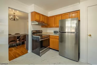 768 Springfield Ave #B2, Summit, NJ 07901 - Photo 5