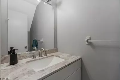 3611 Royce Ct, Hillsborough Township, NJ 08844 - Photo 7