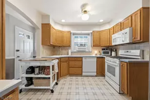 358 Galloping Hill Rd, Roselle Park, NJ 07204 - Photo 7