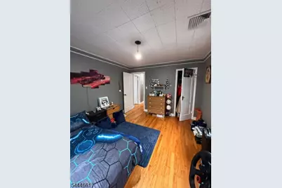 328 Newark Ave, Union Township, NJ 07083 - Photo 13