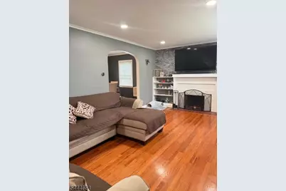 328 Newark Ave, Union Township, NJ 07083 - Photo 3