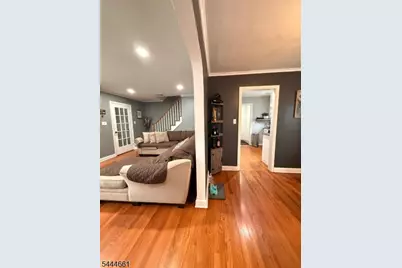 328 Newark Ave, Union Township, NJ 07083 - Photo 5
